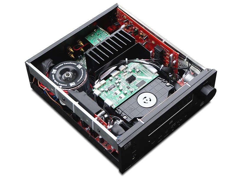 EM-702 All in One, Sistema Wireless 2x35w